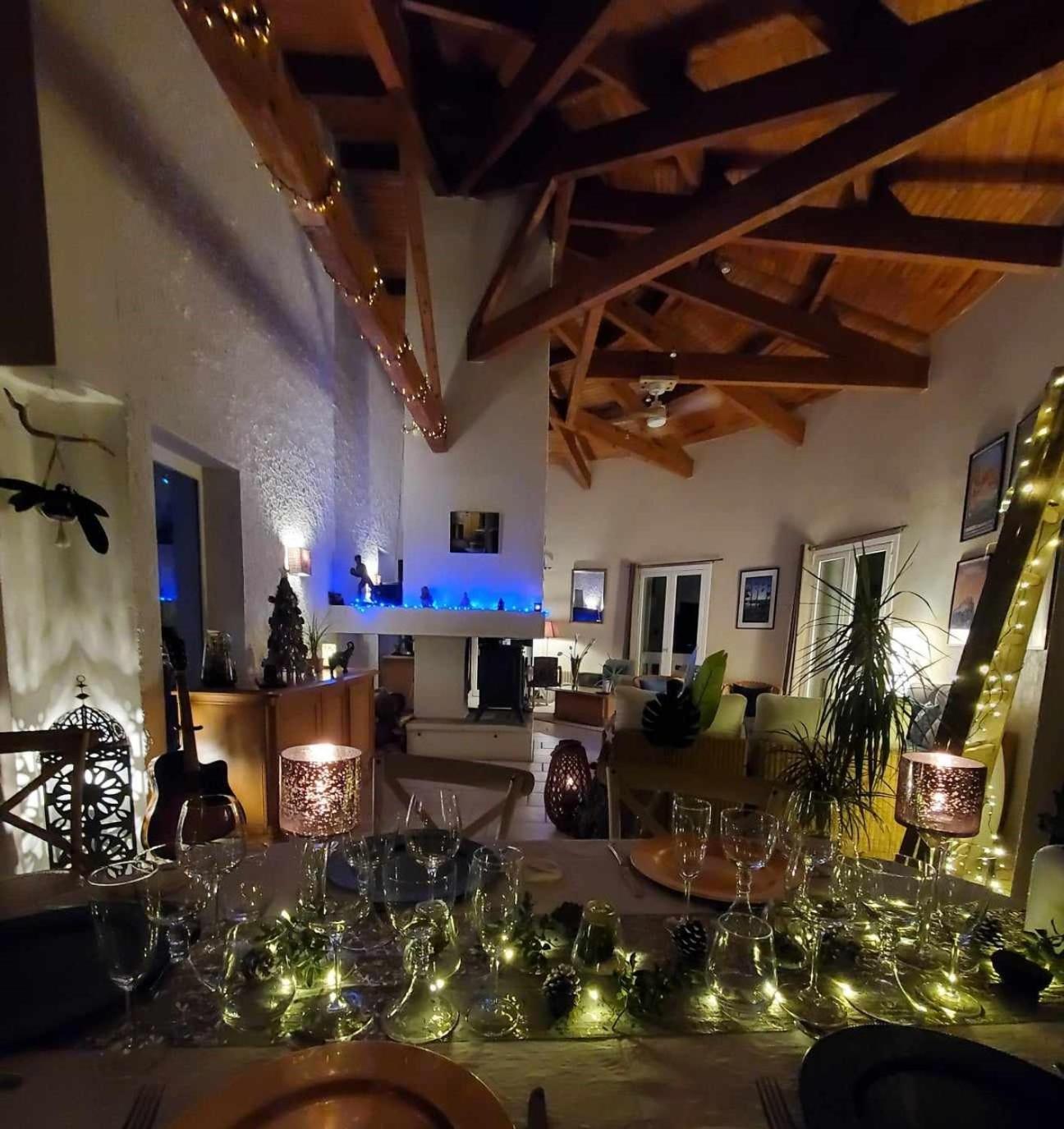 La Fontaine Au Loup Hotel Saint-Maurice-sur-Eygues Luaran gambar